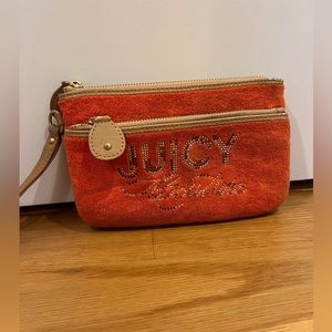 NWOT juicy couture terry cloth wristlet!